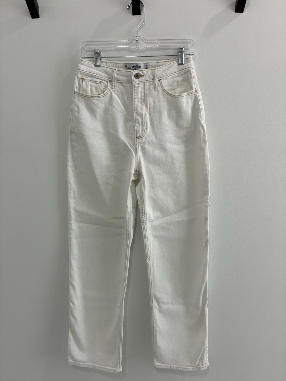 Hollister White/Cream High-Rise Curvy Jeans